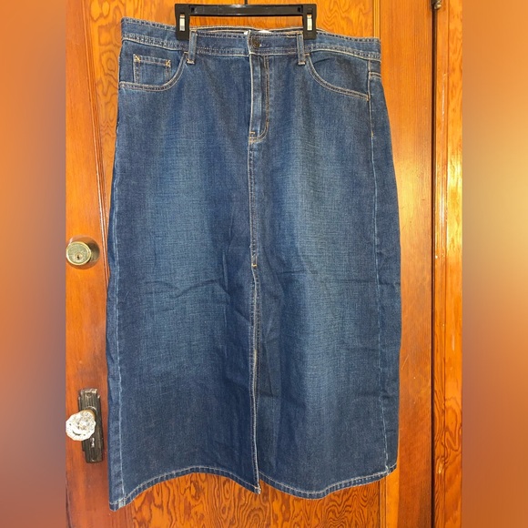 GAP Denim Maxi Skirt Sz.16 - Picture 2 of 4